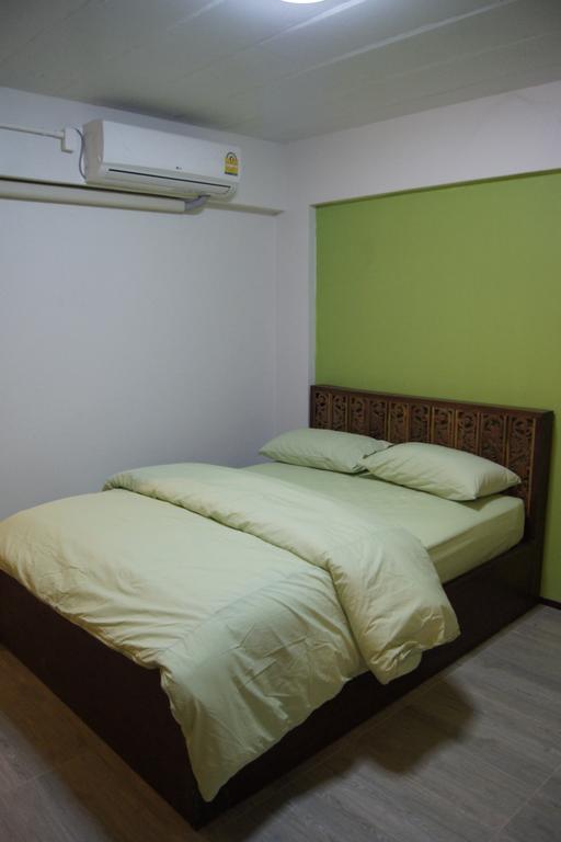 The Corner Inn Чіангмай Номер фото